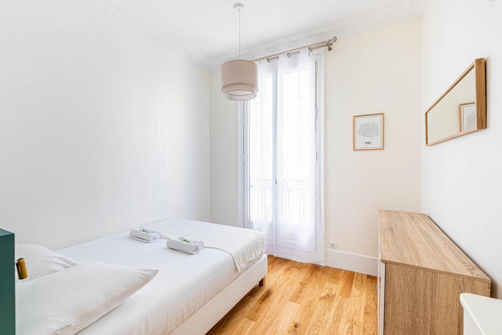 Guestready - Apt Moderne - Direct Champs Elysees Apartment Clichy Bagian luar foto
