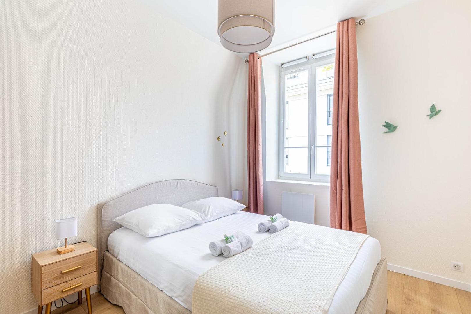 Guestready - Apt Moderne - Direct Champs Elysees Apartment Clichy Bagian luar foto