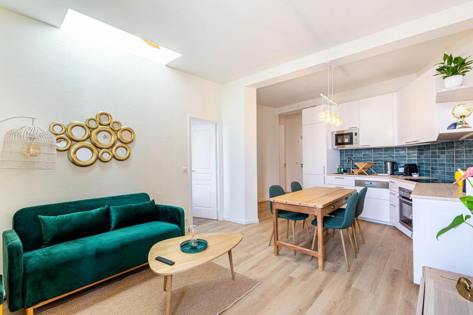 Guestready - Apt Moderne - Direct Champs Elysees Apartment Clichy Bagian luar foto